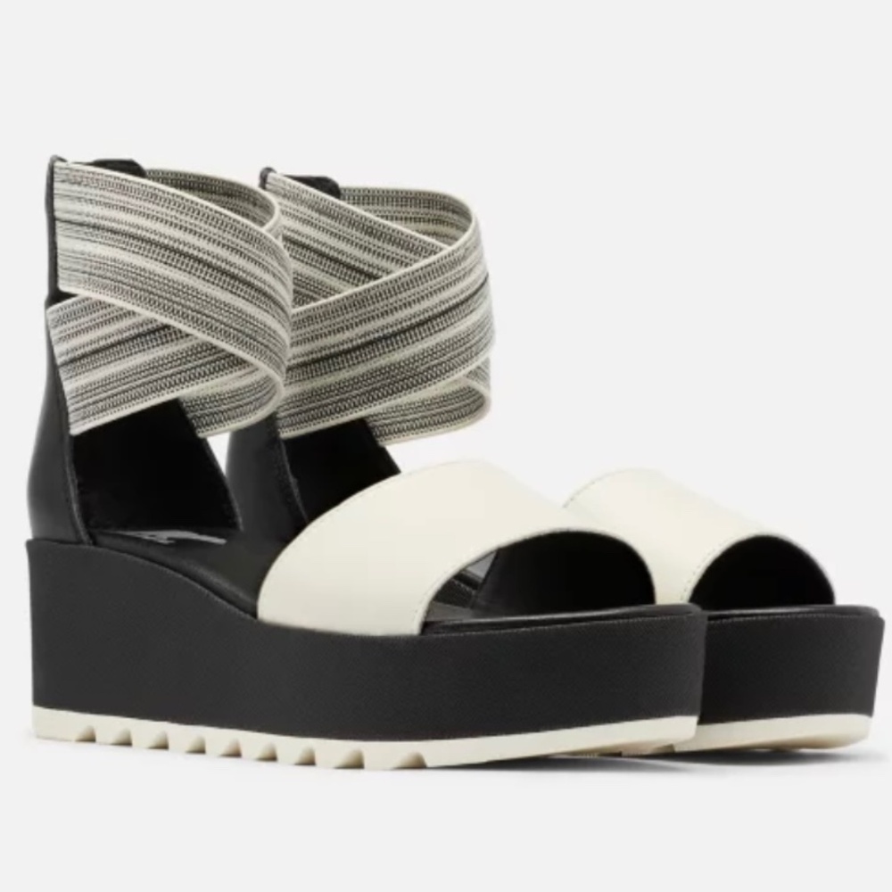 Sorel platform sandals, 7.5, black & white
